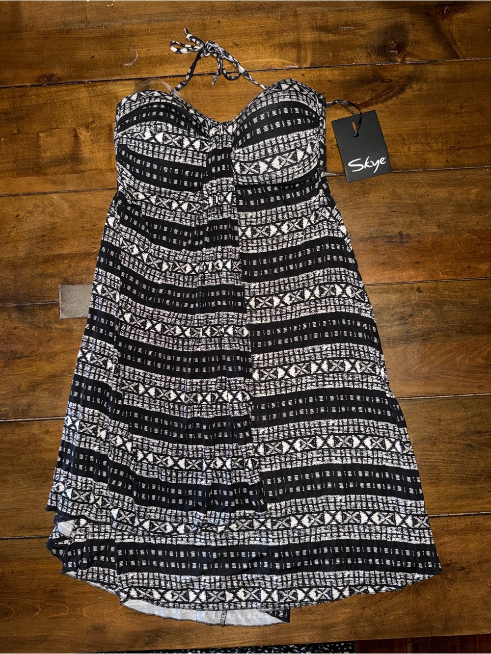 NWT Skye Black and White Boho Bandeau Halter Mini Dress